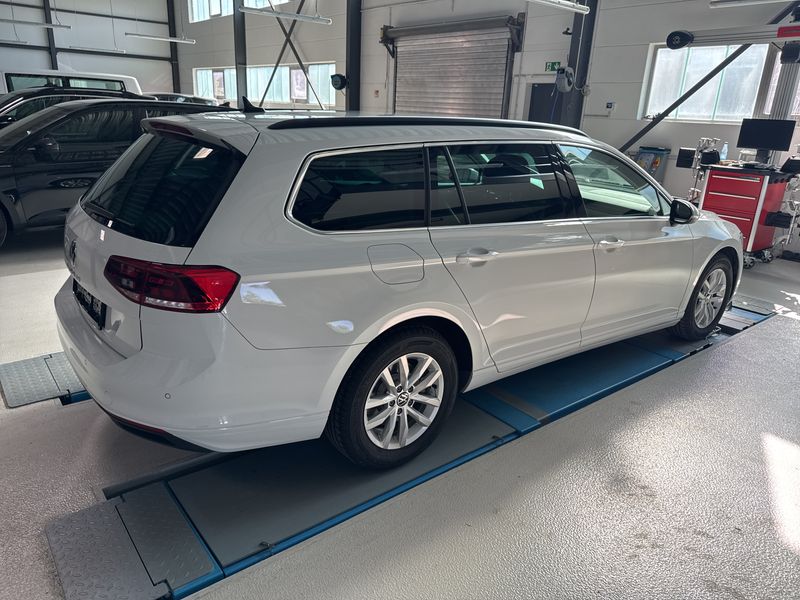 Volkswagen Passat 2.0 TDI Business — zdjęcie 5