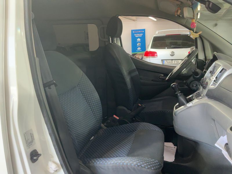Nissan NV200 Evalia 1.5 dCi Comfort — zdjęcie 11