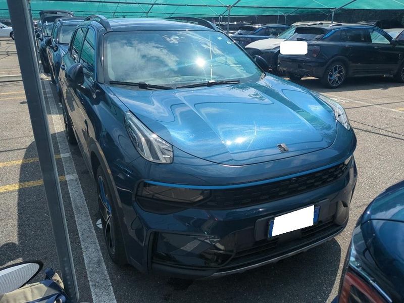Lynk & Co 01 1.5 Plug-in Hybrid — zdjęcie 6