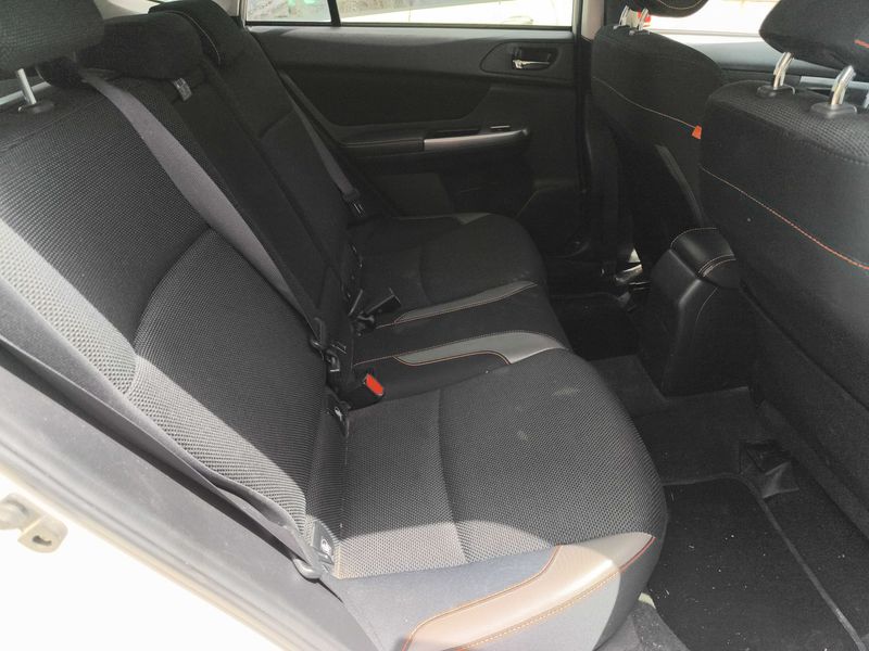 Subaru XV 2.0 Executive — zdjęcie 14