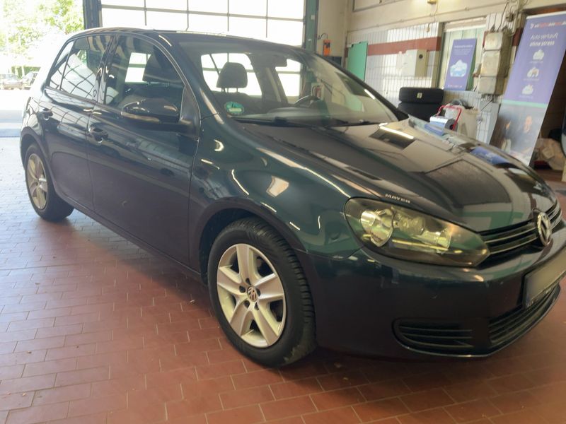 Volkswagen Golf VI 1.6 TDI Comfortline — zdjęcie 8
