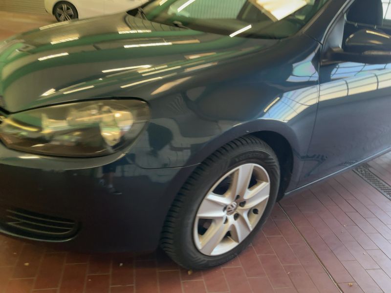 Volkswagen Golf VI 1.6 TDI Comfortline — zdjęcie 2