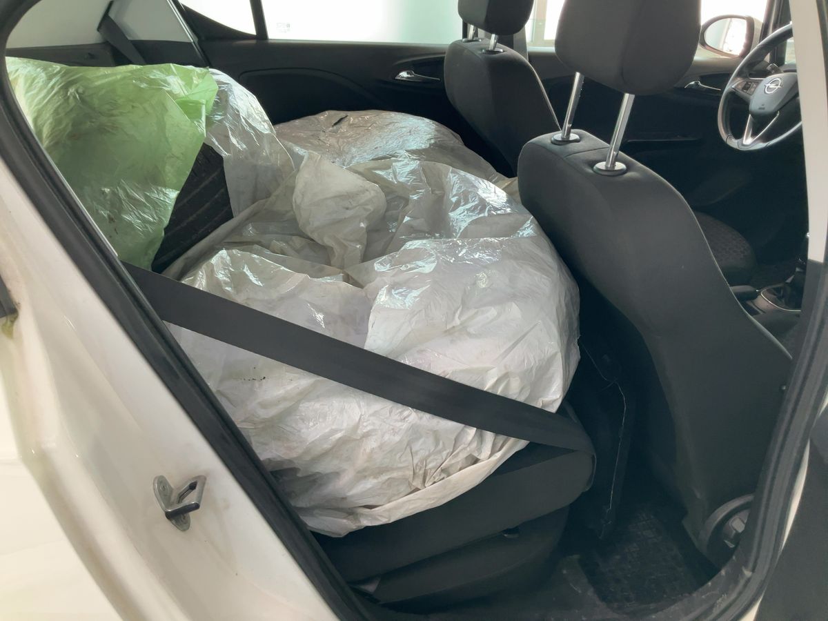 Opel Corsa 2015 — photo 21