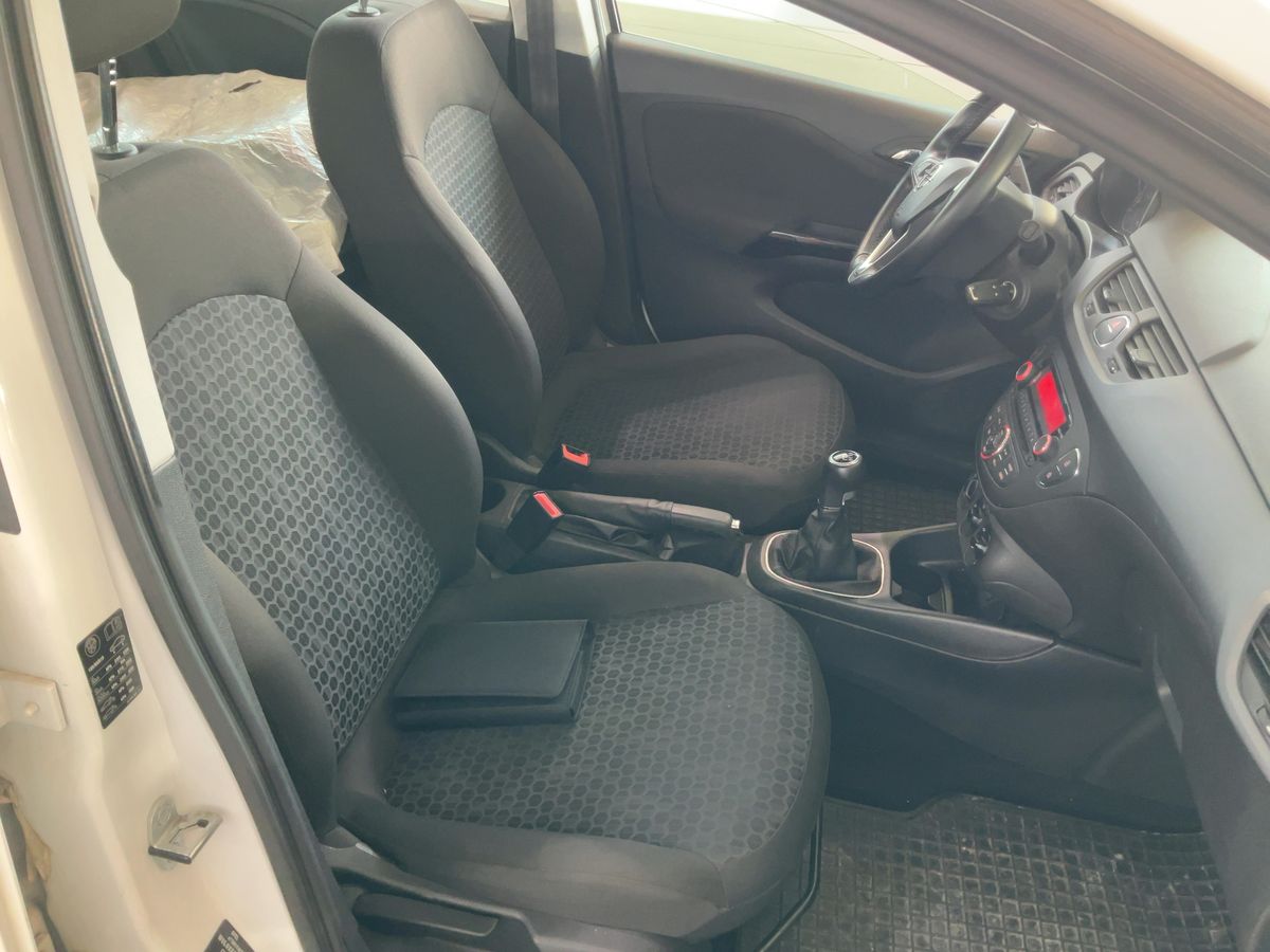 Opel Corsa 2015 — photo 18