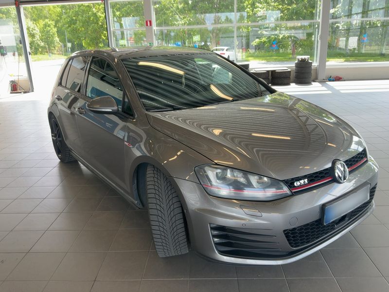 Volkswagen Golf VII 2.0 TFSI GTI "Performance" BlueMotion Tech — zdjęcie 8
