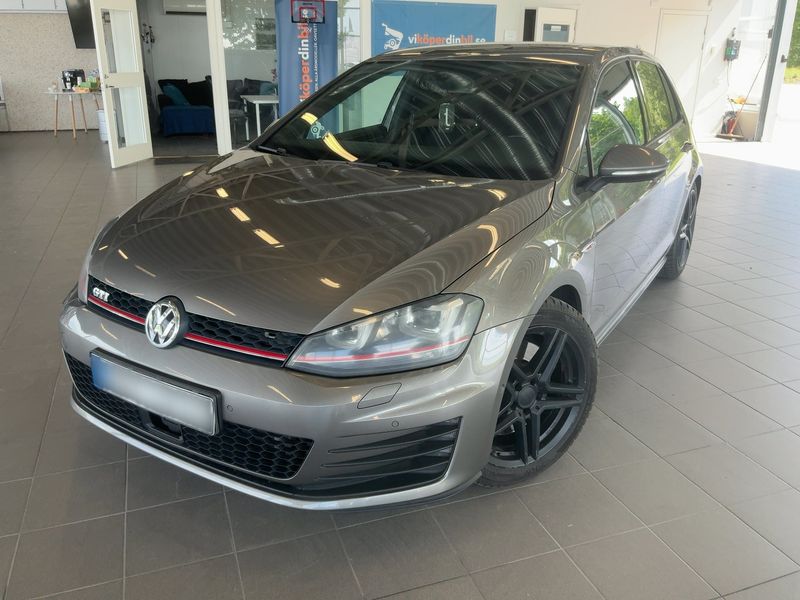 Volkswagen Golf VII 2.0 TFSI GTI "Performance" BlueMotion Tech — zdjęcie 1