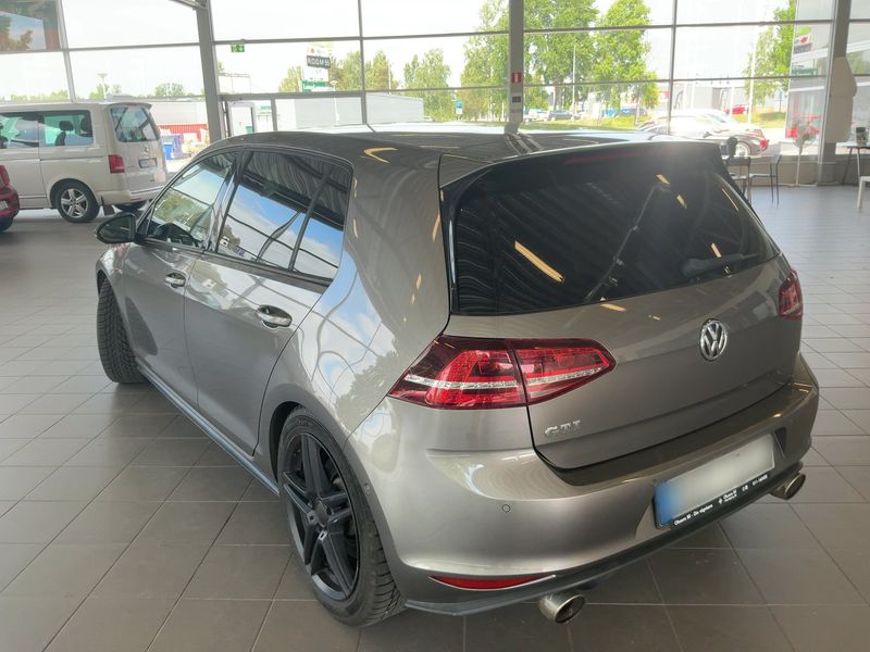 Volkswagen Golf VII 2.0 TFSI GTI "Performance" BlueMotion Tech — zdjęcie 3