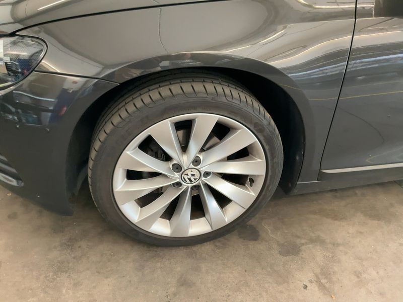 Volkswagen Scirocco 1.4 TSI 2010 – снимка 3