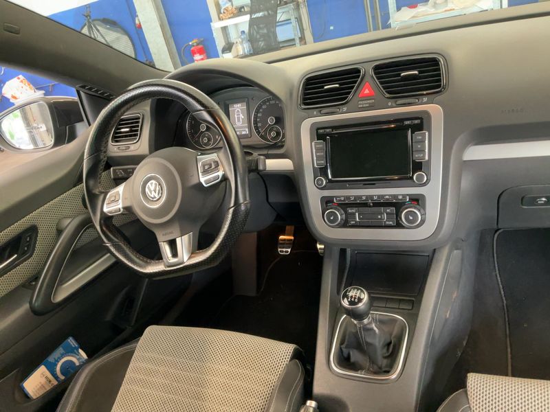 Volkswagen Scirocco 1.4 TSI — zdjęcie 12