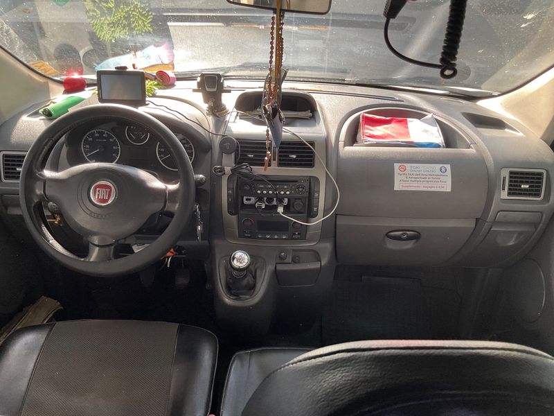 Fiat Scudo 2.0 JTDM Panorama Executive L1H1 165 Multijet — zdjęcie 12