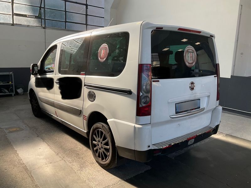 Fiat Scudo 2.0 JTDM Panorama Executive L1H1 165 Multijet — zdjęcie 3