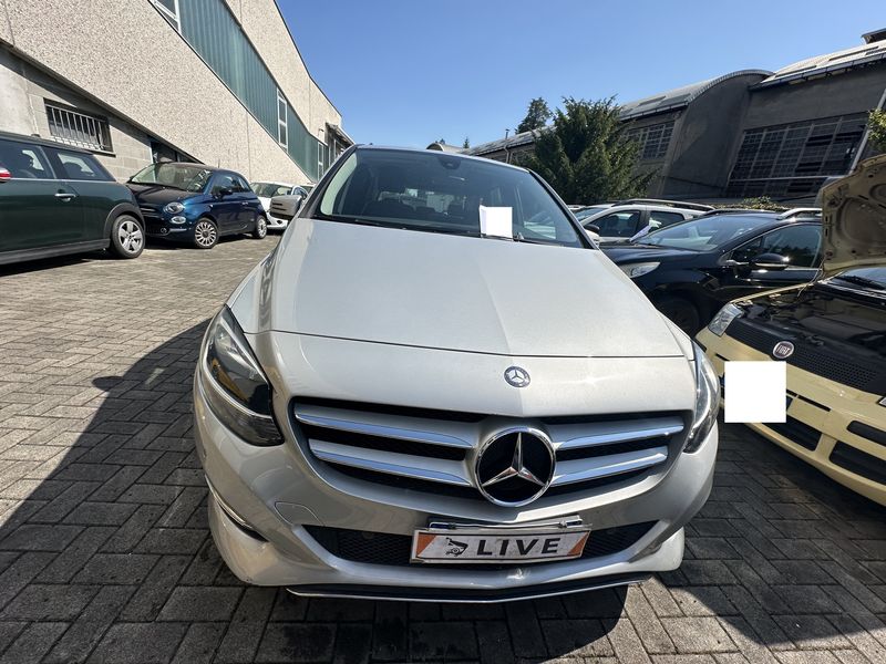 Mercedes-Benz B-Klasse B 180 CDI AMG Sport — zdjęcie 7