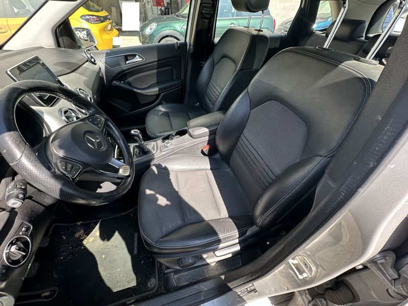 Mercedes-Benz B-Klasse B 180 CDI AMG Sport — zdjęcie 10