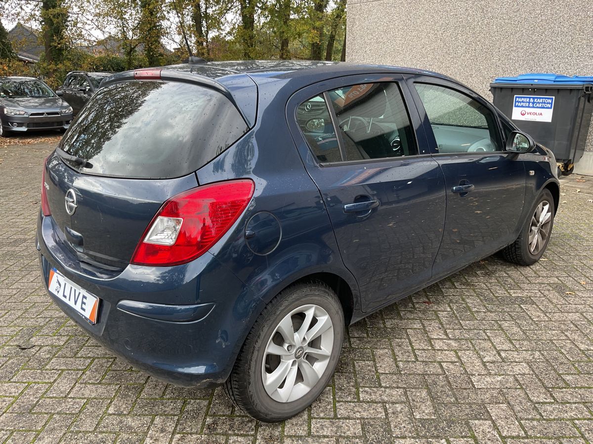 Opel Corsa 1.2 Active