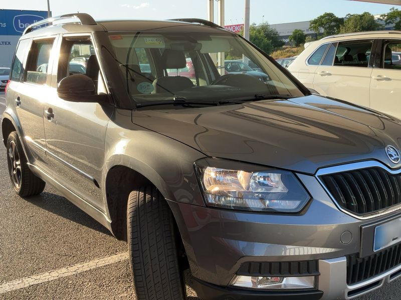 Skoda Yeti 1.2 TSI Black Outdoor — zdjęcie 8