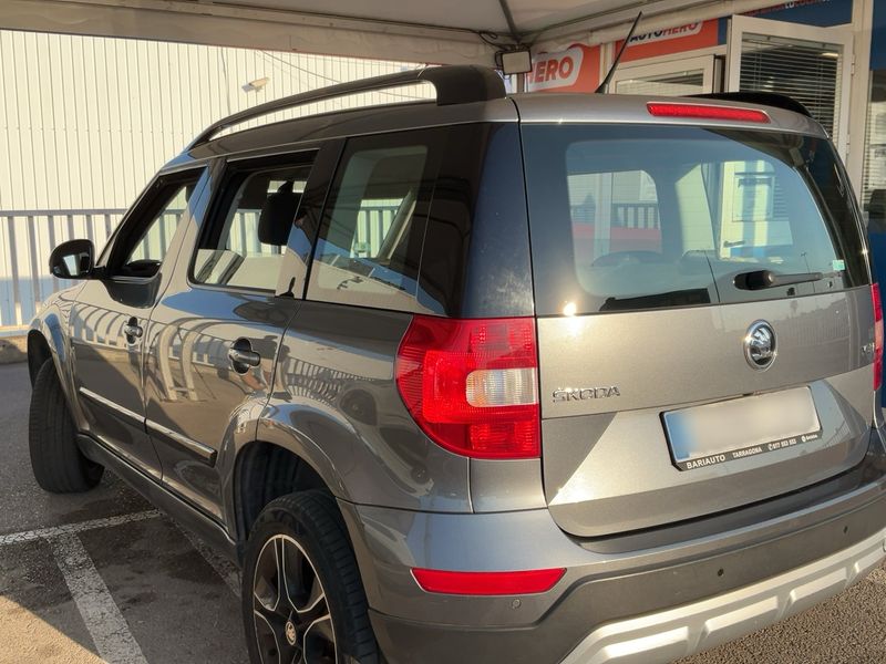 Skoda Yeti 1.2 TSI Black Outdoor — zdjęcie 3