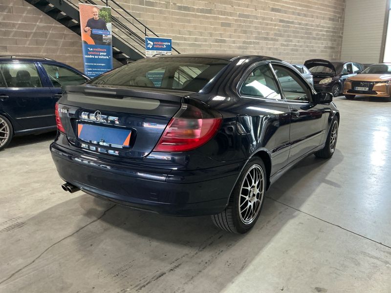 Mercedes-Benz C-Klasse C 180 — zdjęcie 2