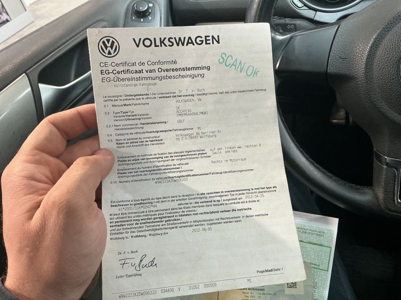 Volkswagen Golf VI 1.6 TDI Trendline BlueMotion Tech — zdjęcie 6