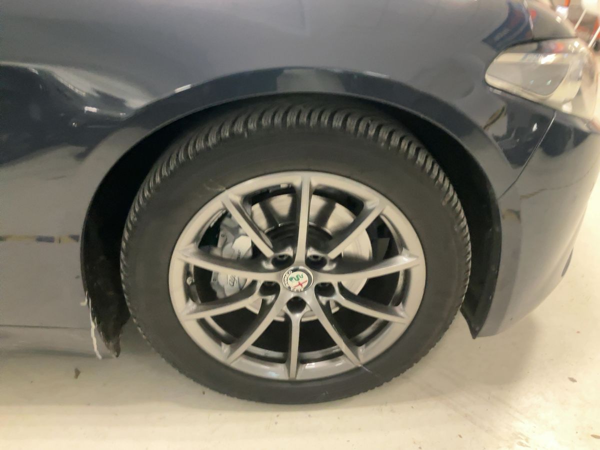 Alfa Romeo 2018 — photo 12