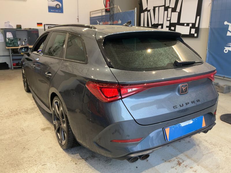 Cupra Leon 2.0 TSI VZ 4Drive — zdjęcie 3