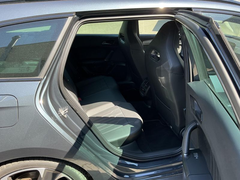 Cupra Leon 2.0 TSI VZ 4Drive — zdjęcie 14