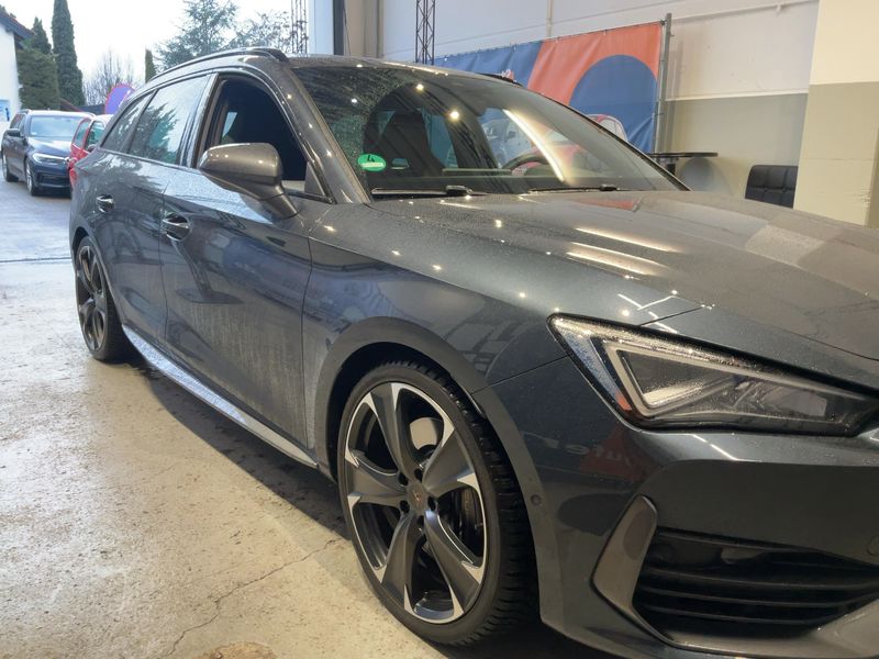 Cupra Leon 2.0 TSI VZ 4Drive — zdjęcie 8
