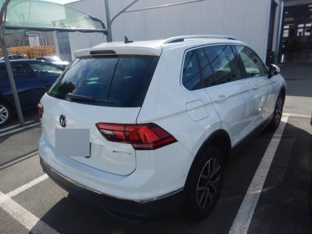 Volkswagen Tiguan 1.4 eHybrid Life 2023 – снимка 4
