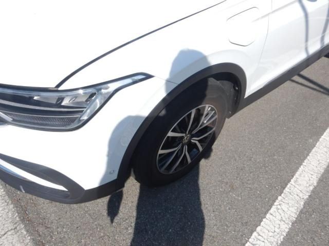 Volkswagen Tiguan 1.4 eHybrid Life 2023 – снимка 18