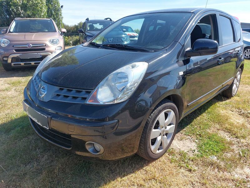 Nissan Note 1.4 Acenta — zdjęcie 2