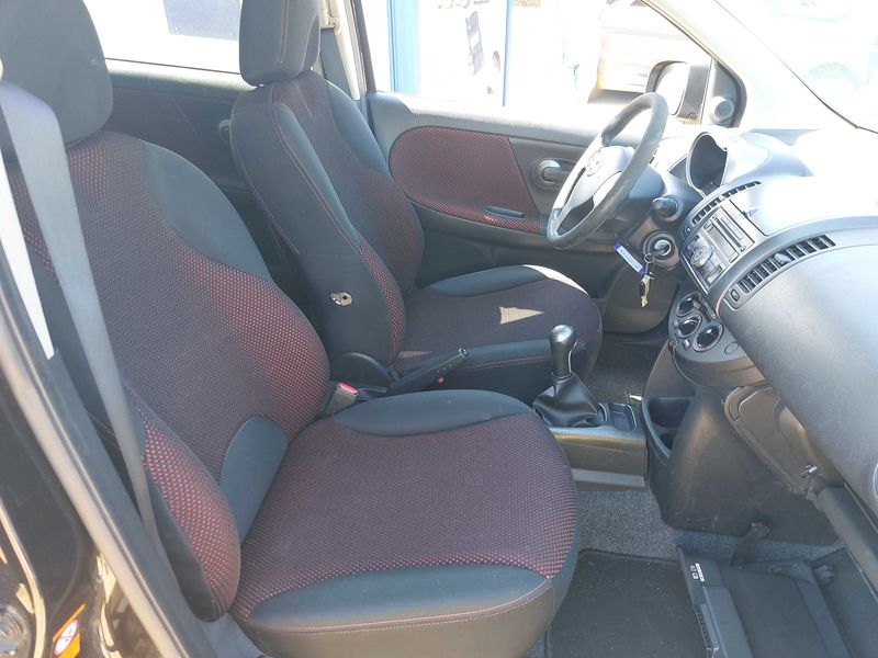 Nissan Note 1.4 Acenta — zdjęcie 10