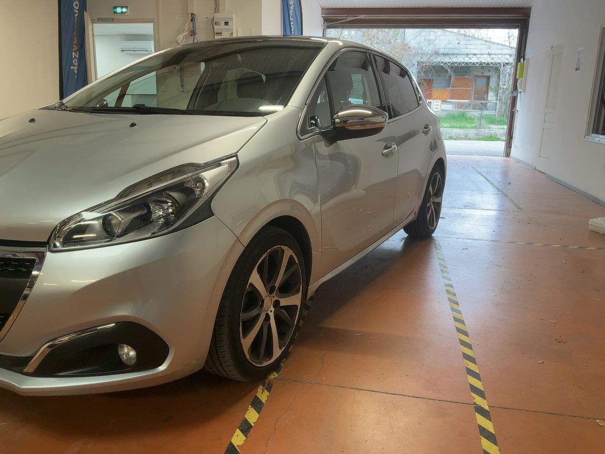 Peugeot 208 d'occasion