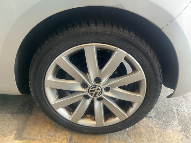 Volkswagen Golf VI 1.6 TDI 2011 – снимка 5
