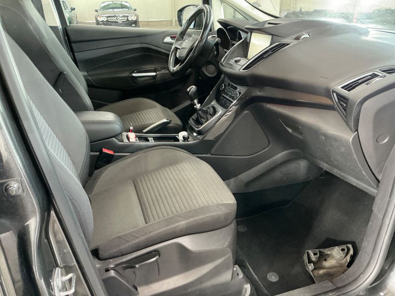 Ford C-Max 1.5 TDCi Titanium 2015 – снимка 3