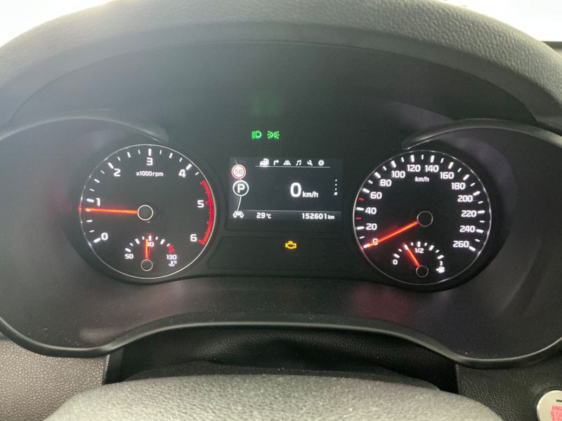 Kia Optima 1.7 CRDi Spirit — zdjęcie 13