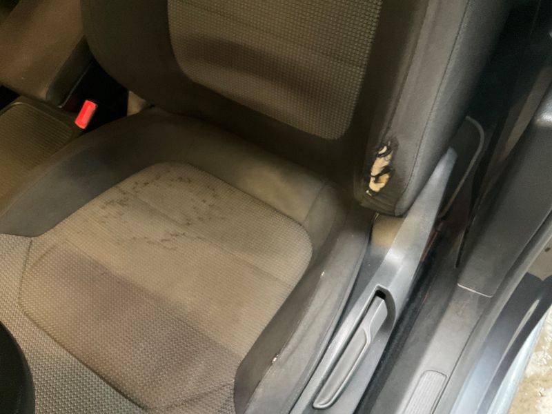 Volkswagen Passat 2.0 TDI Comfortline BlueMotion Tech 2014 – снимка 24