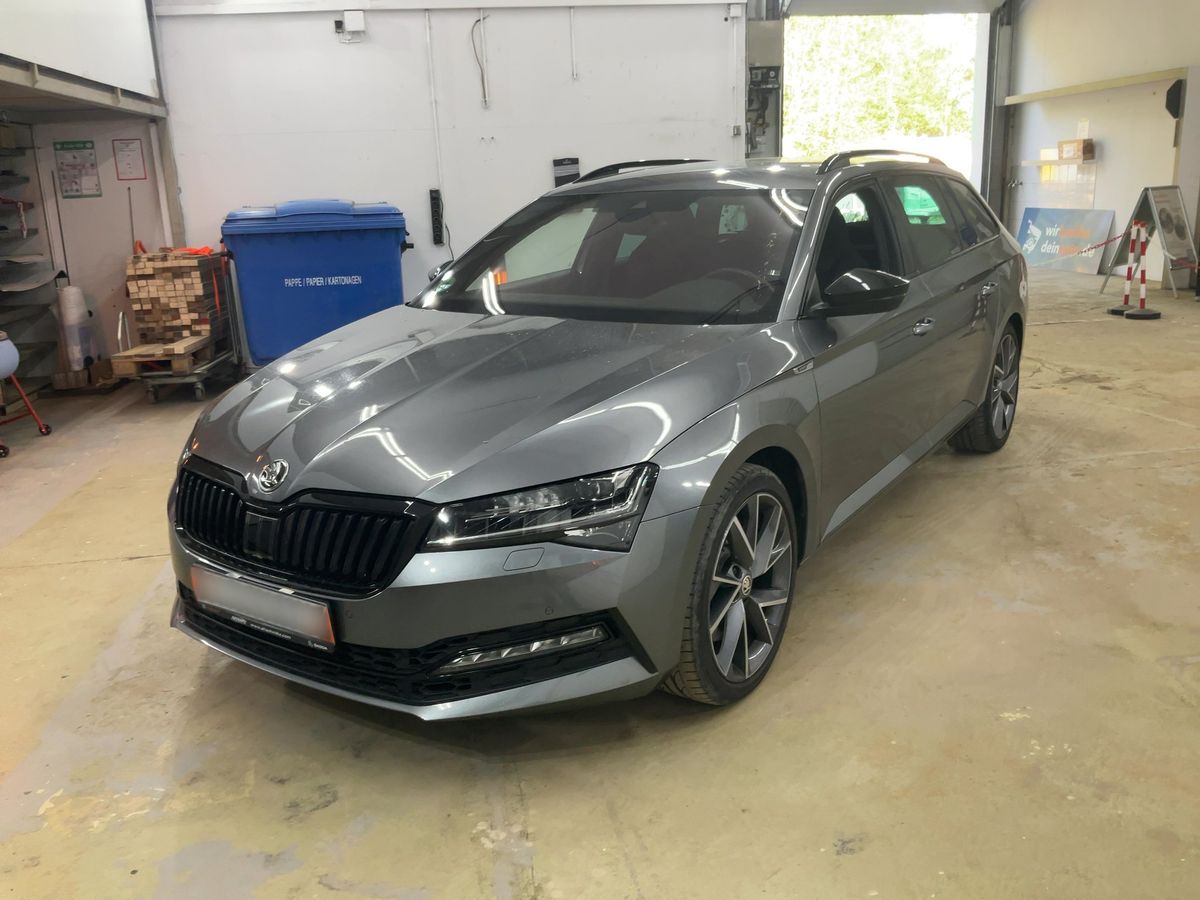 Skoda Superb 2022 — photo 1