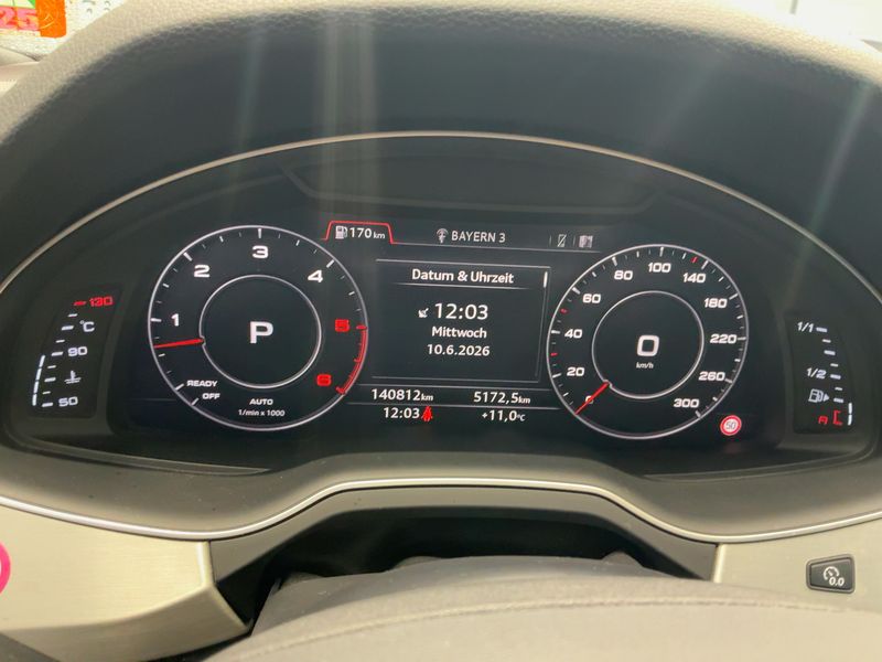 Audi Q7 50 TDI quattro — zdjęcie 13