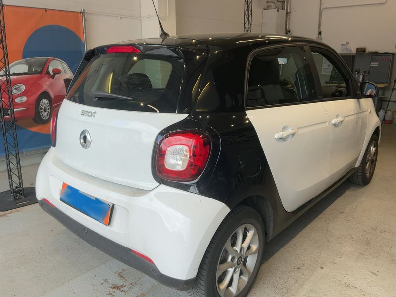 Smart forfour 0.9 Turbo Basis passion — zdjęcie 6