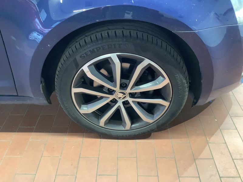 Skoda Octavia 2.0 TDI Edition 2015 – снимка 11