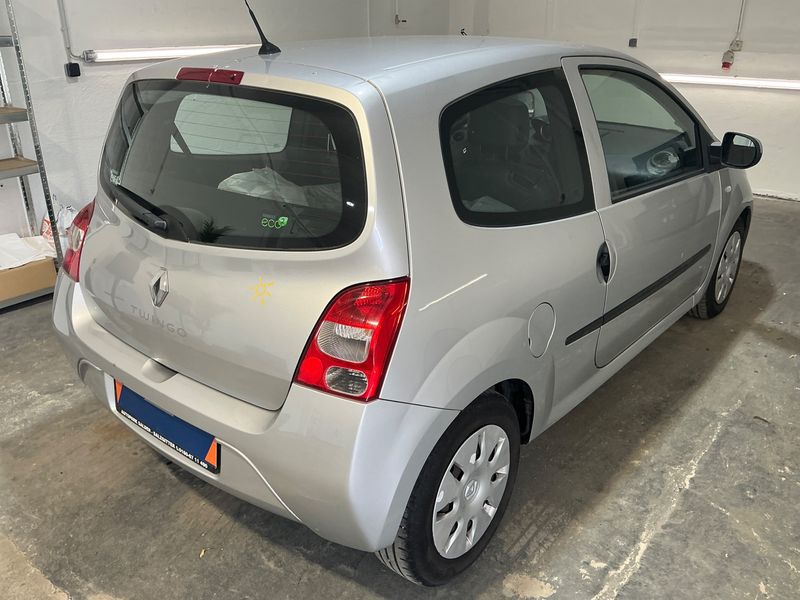 Renault Twingo 1.2 ECO2 — zdjęcie 2