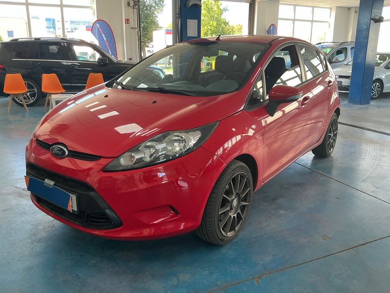 2009 Ford Fiesta