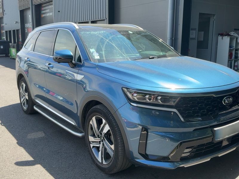 Kia Sorento 1.6 Plug-in Hybrid Premium 4x4 — zdjęcie 8