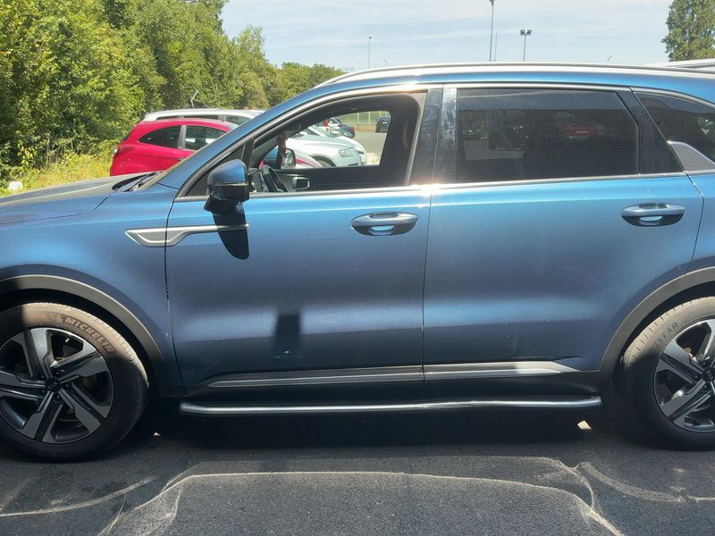 Kia Sorento 1.6 Plug-in Hybrid Premium 4x4 — zdjęcie 4