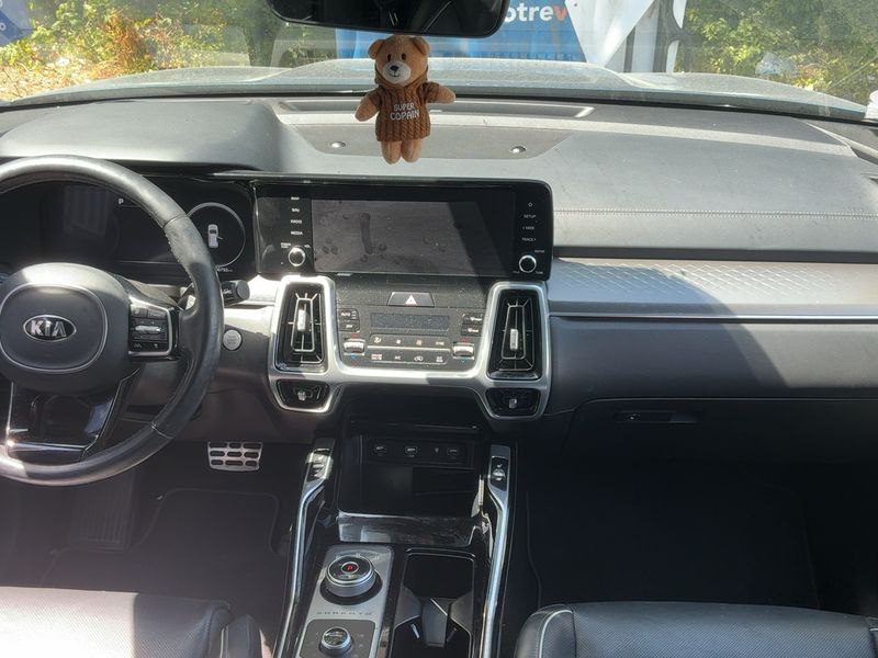 Kia Sorento 1.6 Plug-in Hybrid Premium 4x4 — zdjęcie 12