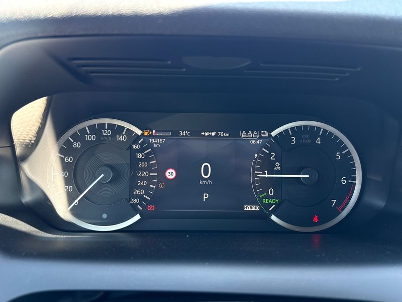 Land Rover Discovery 5 P300 R-Dynamic SE AWD — zdjęcie 12