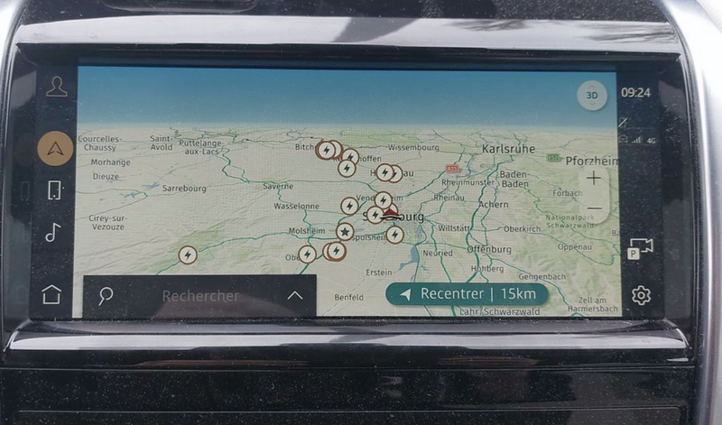 Land Rover Discovery 5 P300 R-Dynamic SE AWD 2022 – снимка 26
