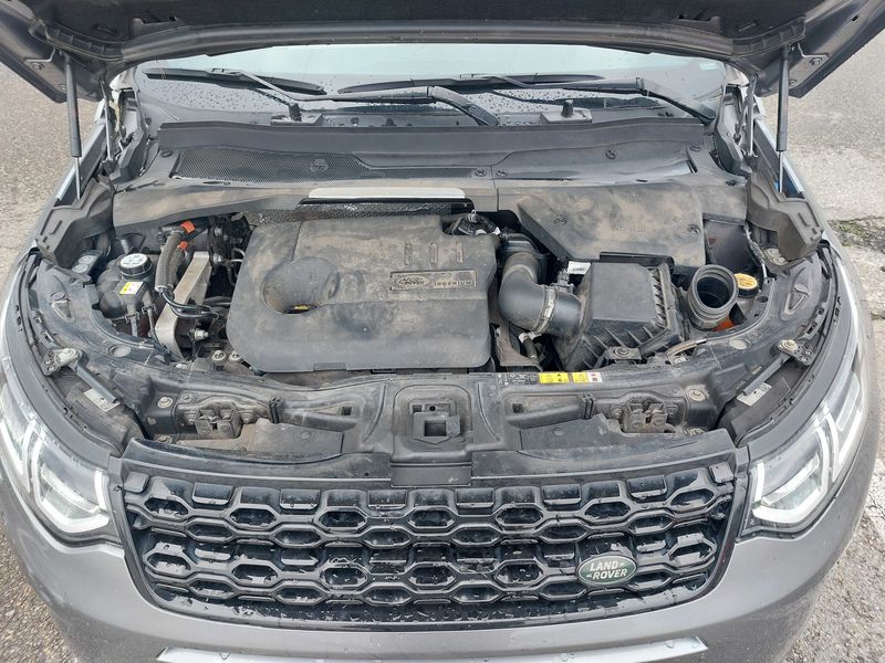 Land Rover Discovery 5 P300 R-Dynamic SE AWD — zdjęcie 8
