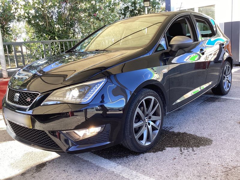 Seat Ibiza 1.2 TSI FR — zdjęcie 1
