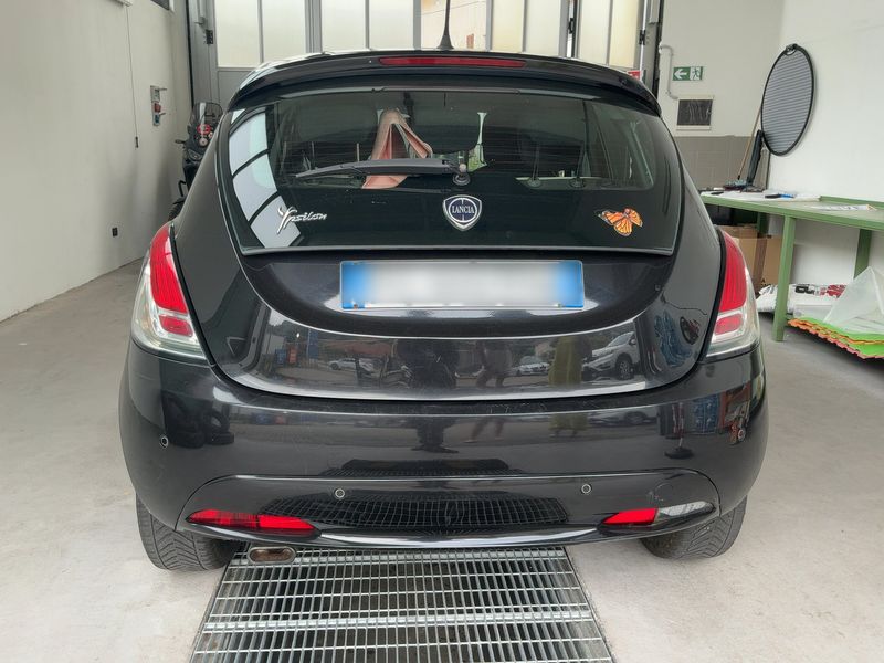 Lancia Ypsilon 1.2 Gold — zdjęcie 5