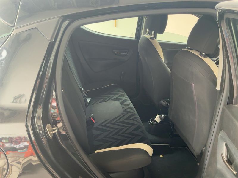 Lancia Ypsilon 1.2 Gold — zdjęcie 14